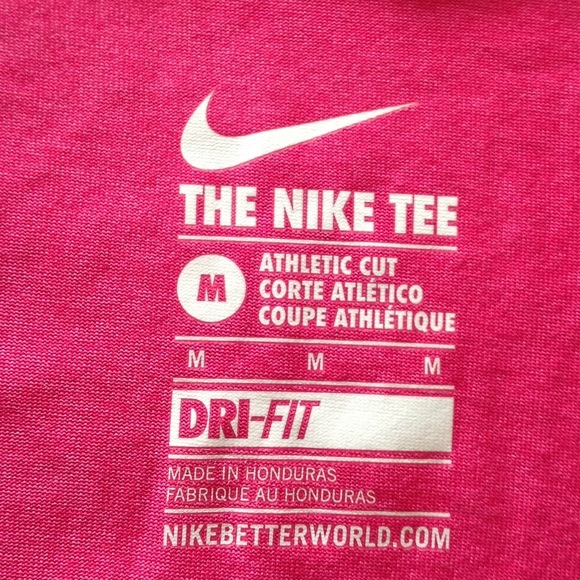 The Nike Tee Athletic Cut Dri-Fit Size Medium - Picture 3 of 5